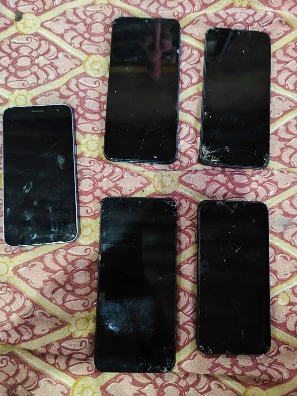 Celulares com defeito 