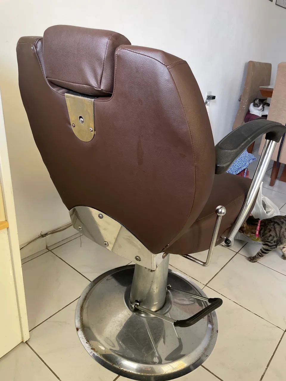 CADEIRA DE BARBEIRO - Foto 2
