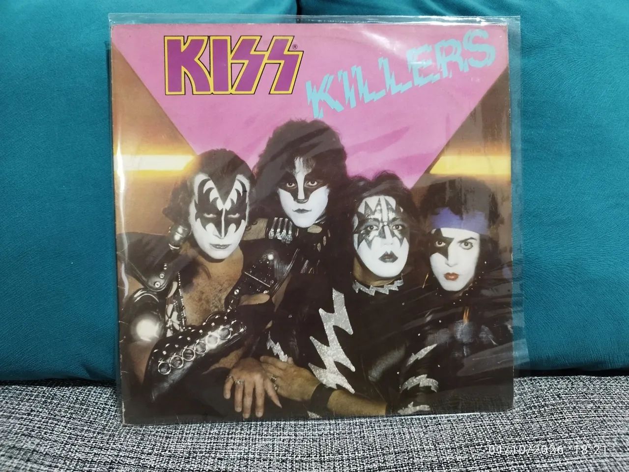 LP Kiss 
