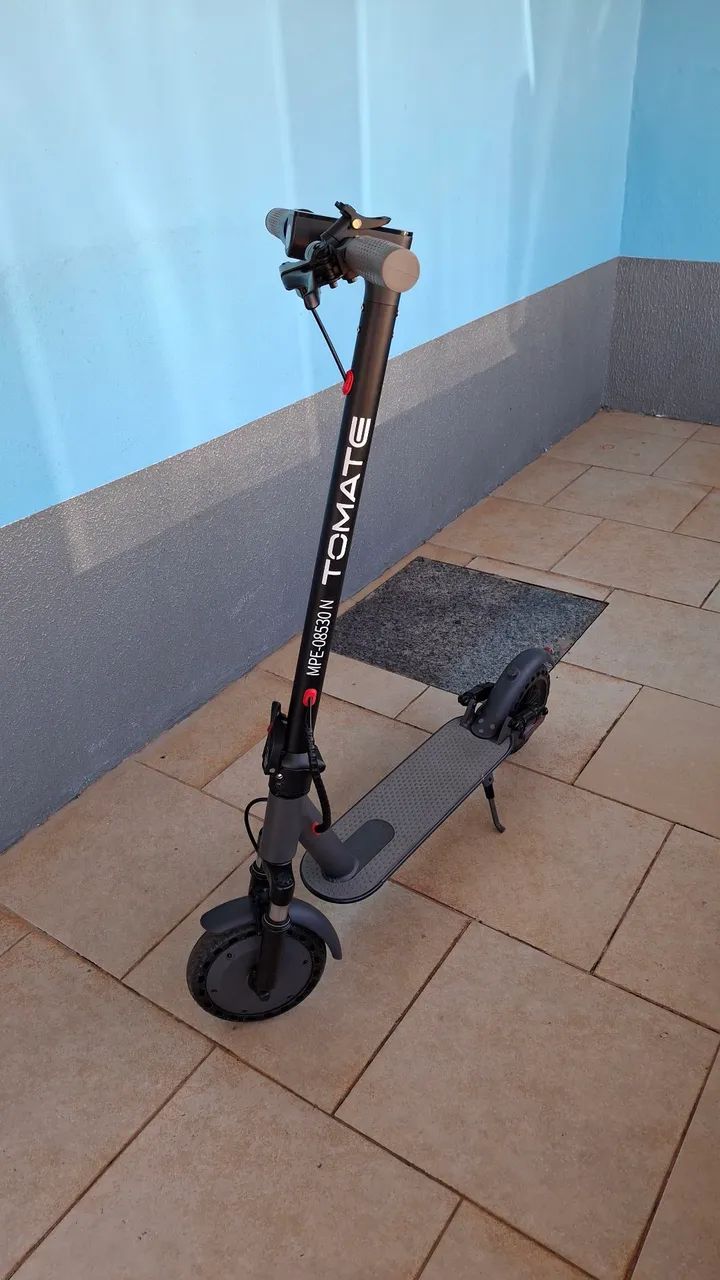 Patinete elétrico tomate 
