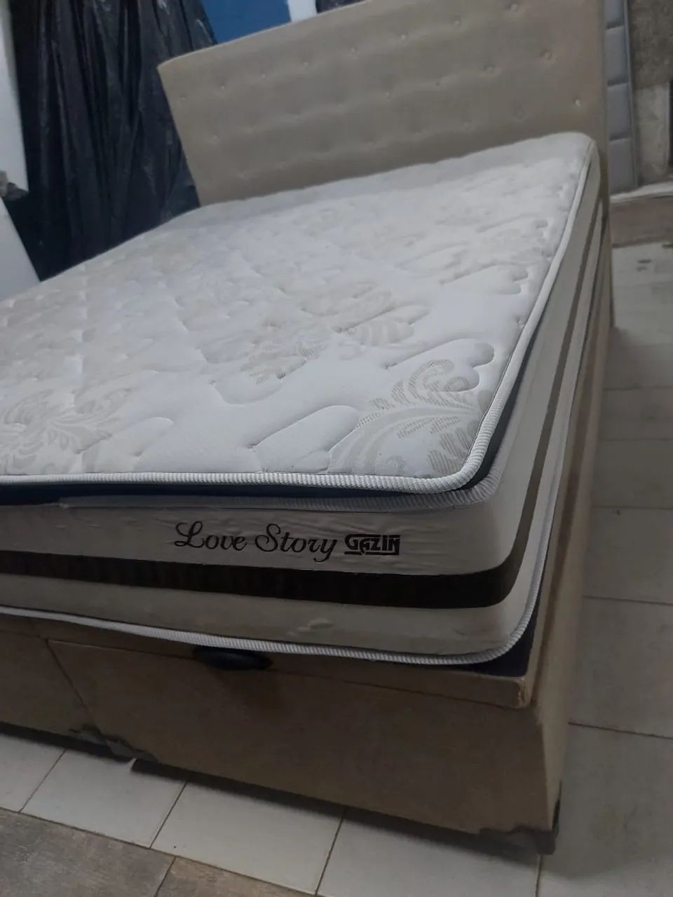 Cama box Queen baú completa - Foto 4