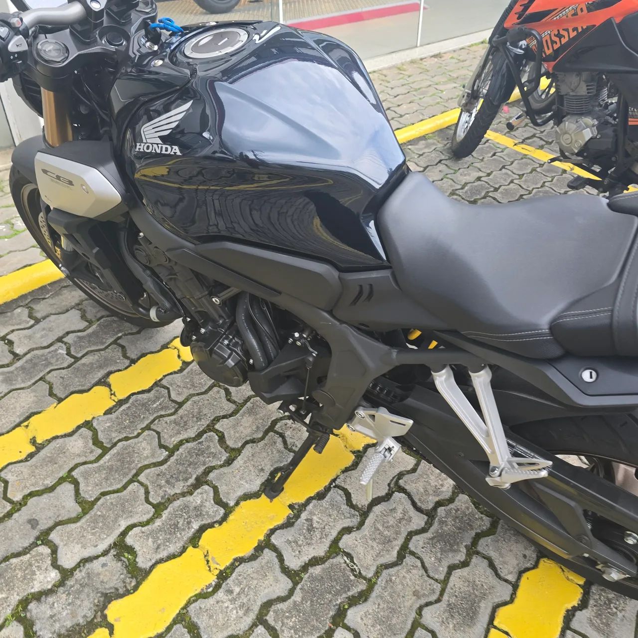 Cb 650 - Foto 5