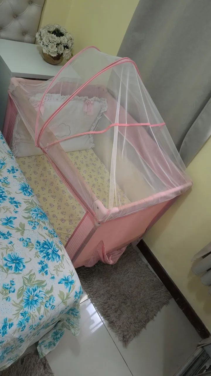Vendo Berço portátil com base acolchoada ajustada - Foto 2