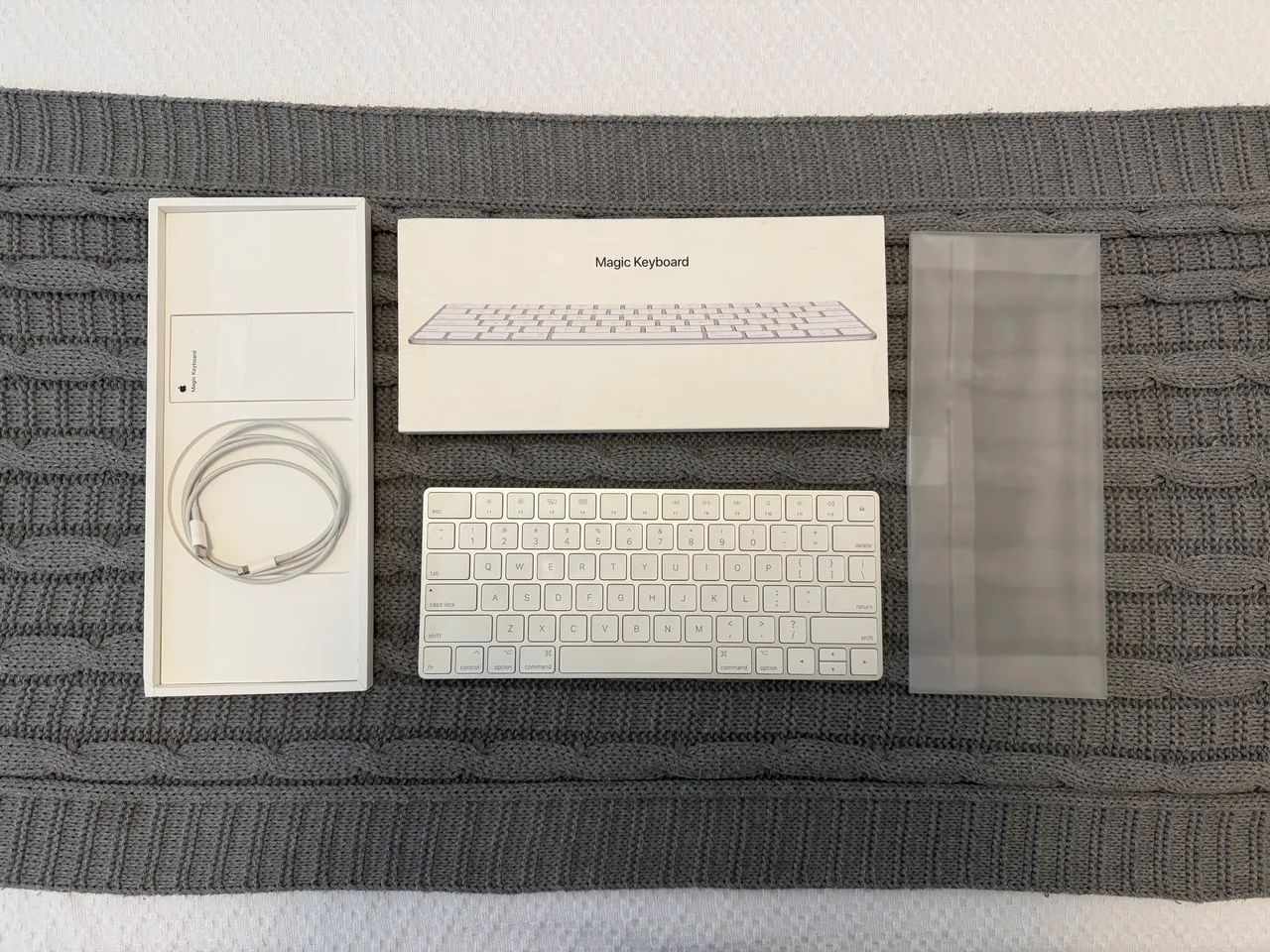 Teclado Apple Magic Keyboard 