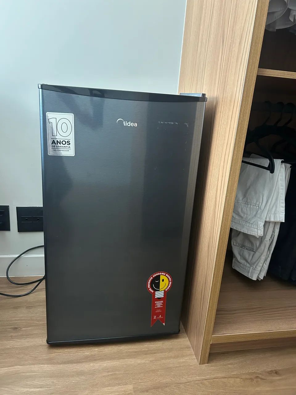 Frigobar Midea 93L Inox - Foto 4