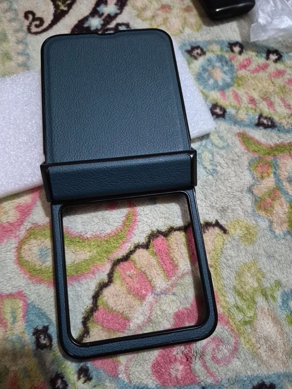 Capa MOTOROLA RAZR 60 - Foto 3