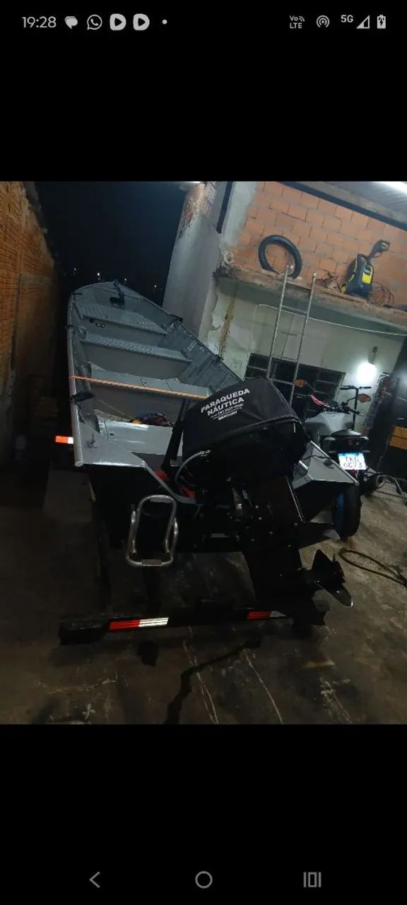 Barco 6 metros motor 50hp
