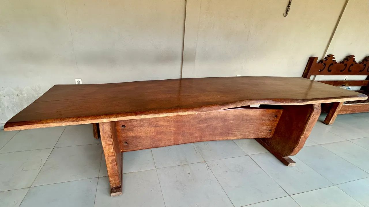 Mesa de Madeira Maciça 3m com Banco e 6 Cadeiras - Foto 4