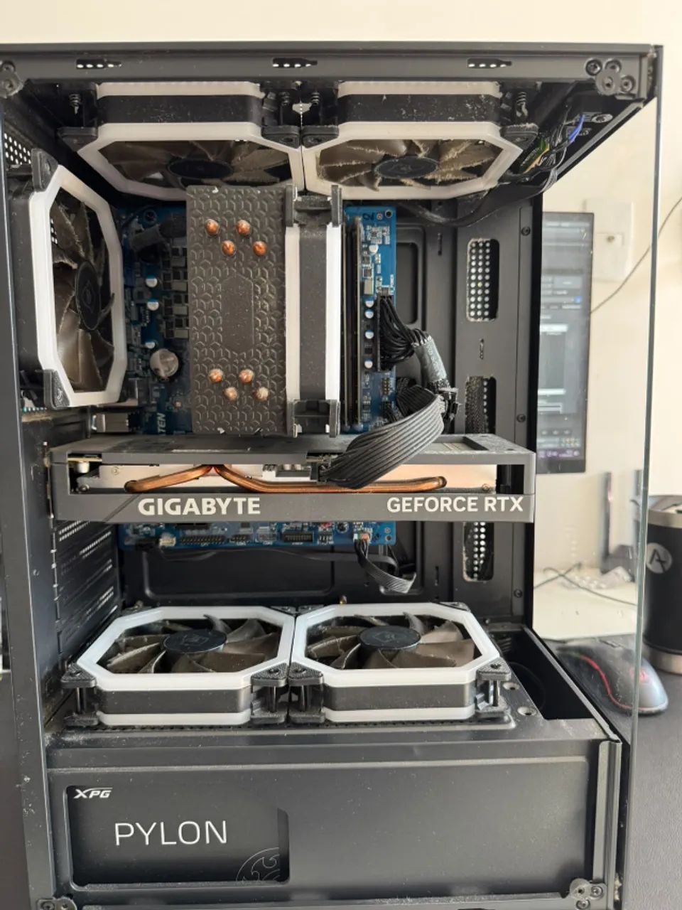 PC GAMER - RTX 4060 8GB - 32GB RAM