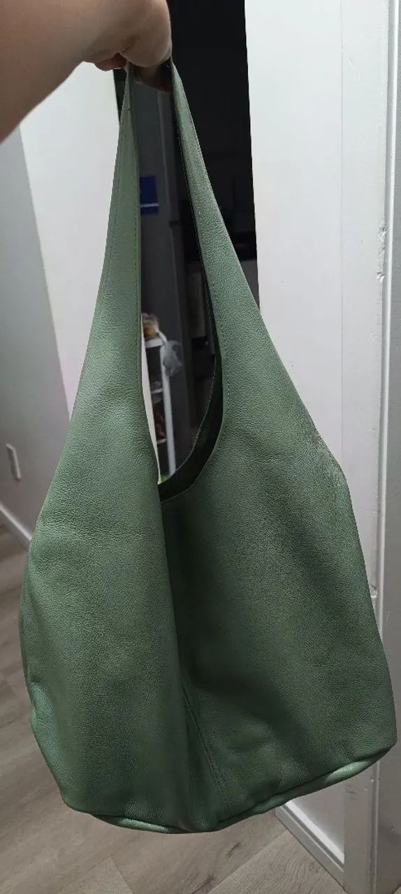 Bolsa saco couro legítimo verde menta - Foto 5