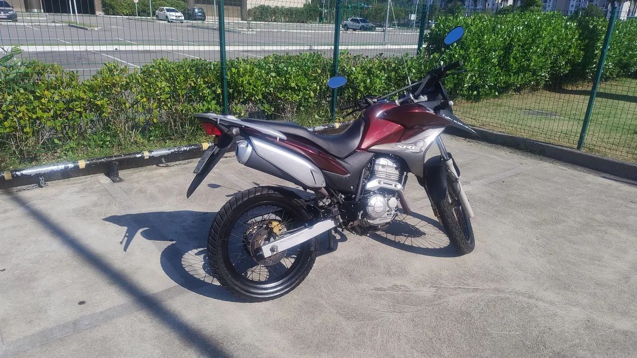 Vendo XRE 300  - Foto 4