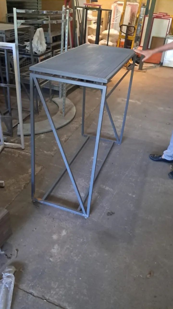 Mesa Expositora Metalica