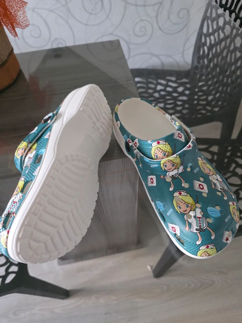 Vendo crocs novo - Foto 3