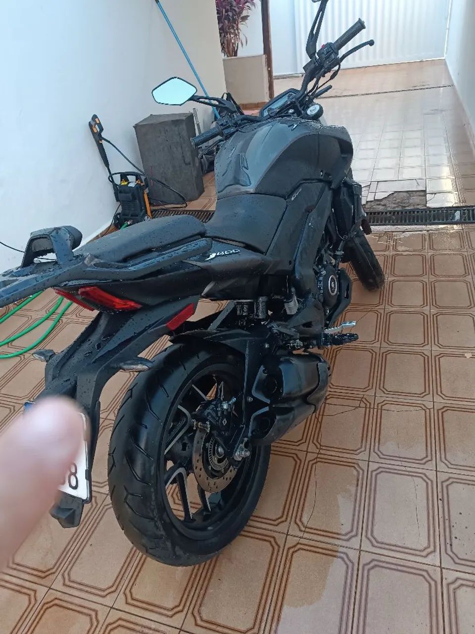 Bajaj Dominar 400 - Foto 3