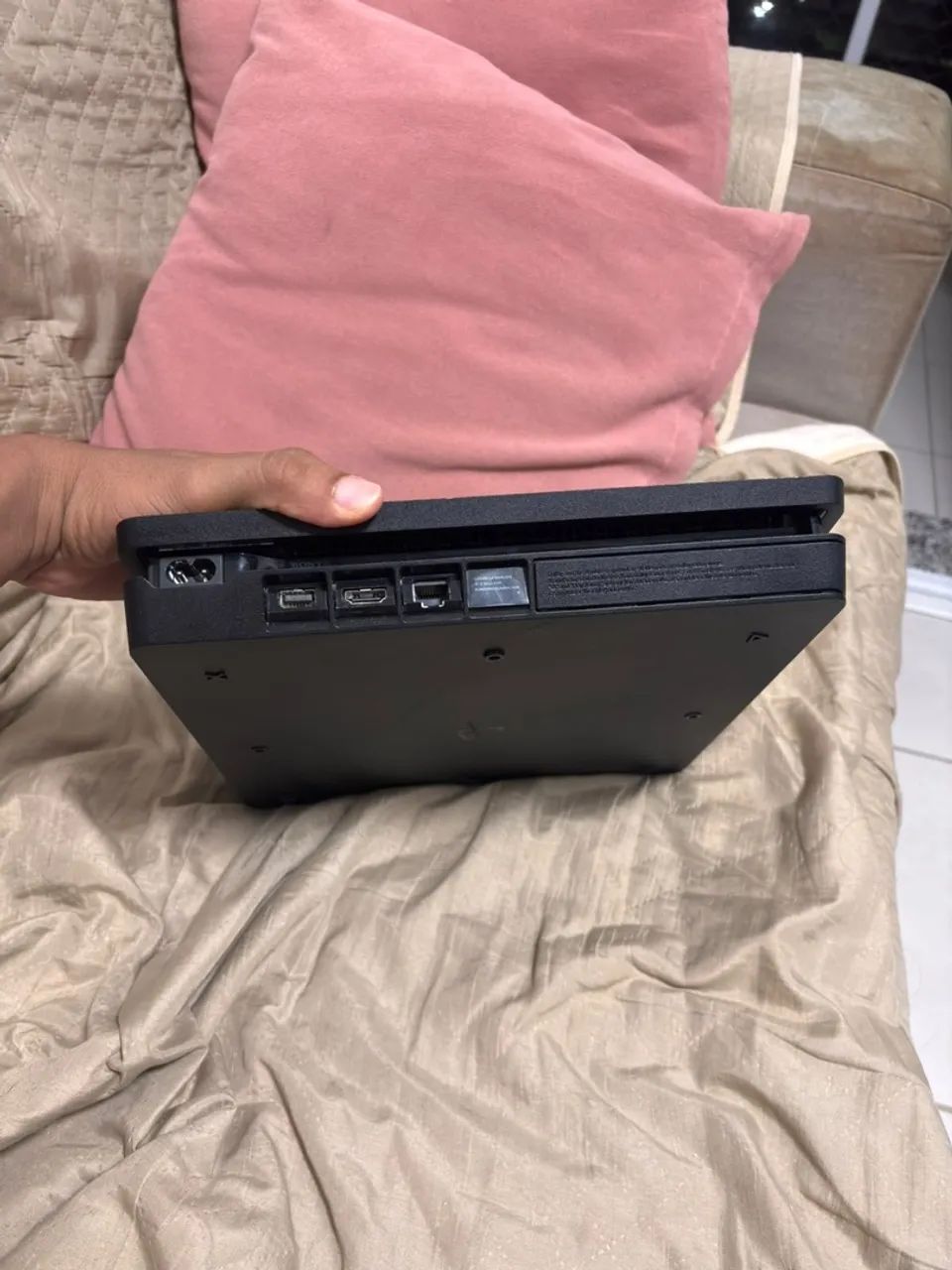 Sony PlayStation 4 Slim - Foto 3
