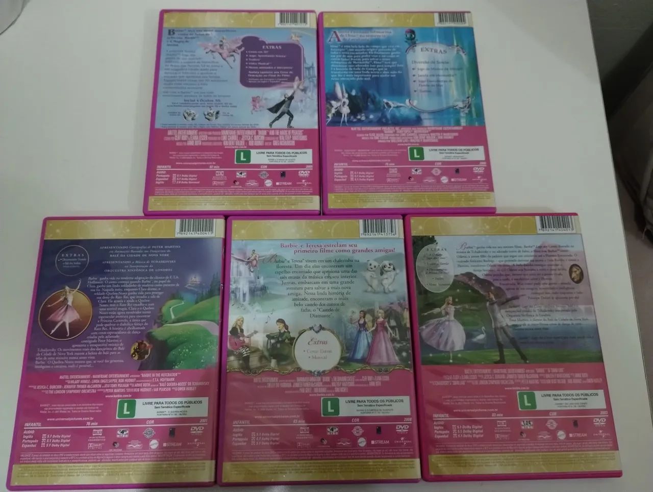 Lote com 5 DVDS originais da Barbie coleção Classic Movie. usar normalmente ou colecionar - Foto 2