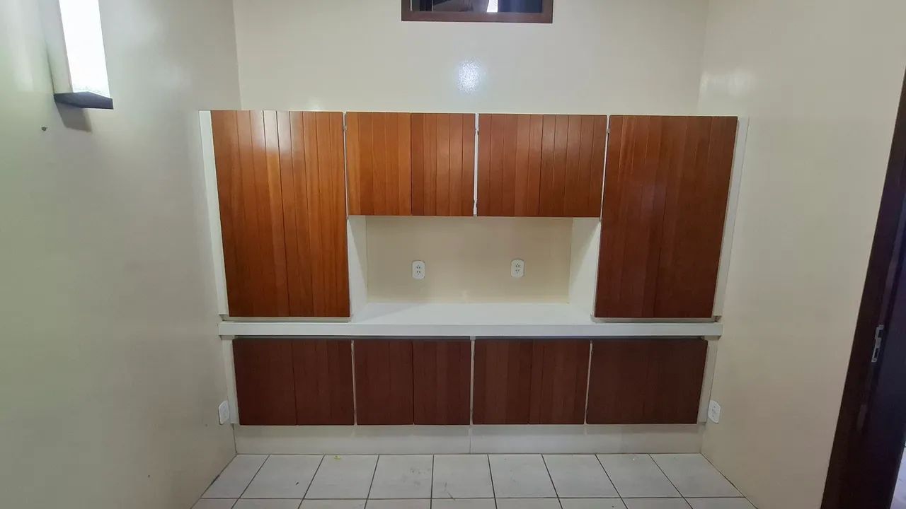 Cozinha completa planejada em compensado laminado . Muito bem conservada. - Foto 3
