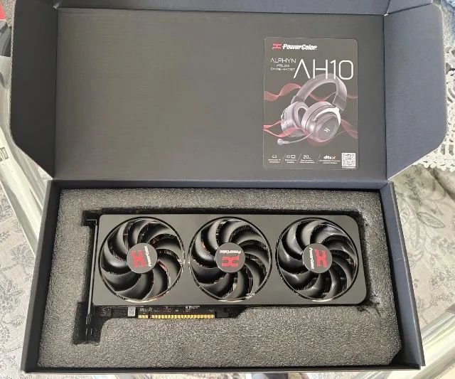 Placa de vídeo GPU AMD RX 9070 XT
