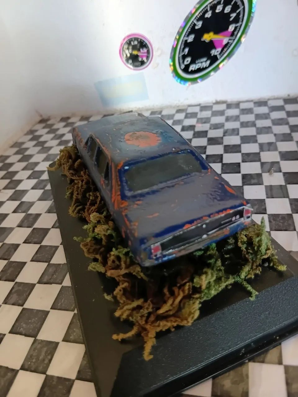 Miniatura opala abandonado em resina azul  - Foto 2