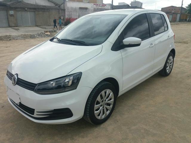 VW Fox 1.6 MSI 2017/2018 Trendline 8v conservado