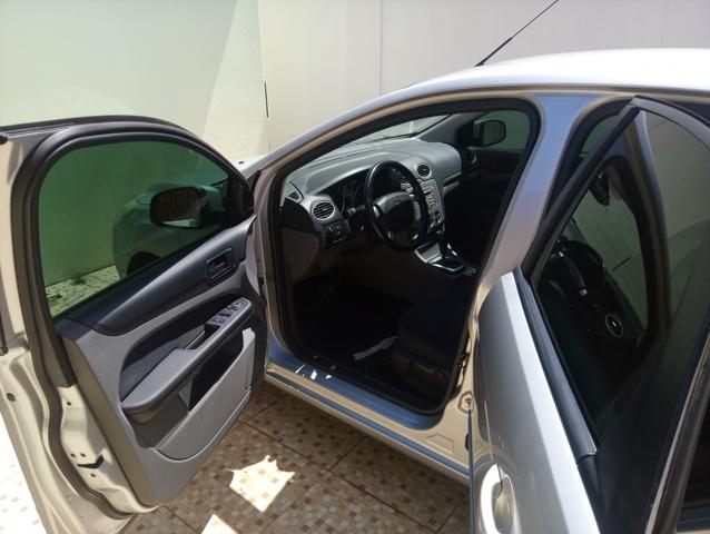 Focus Sedan 2.0 GLX Automático 2012/2013 - Foto 6