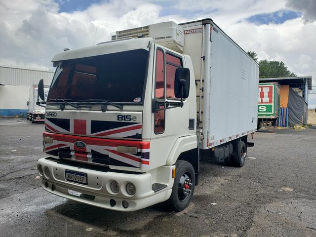 Ford cargo 815e 2010 (ja agregado) - Foto 3
