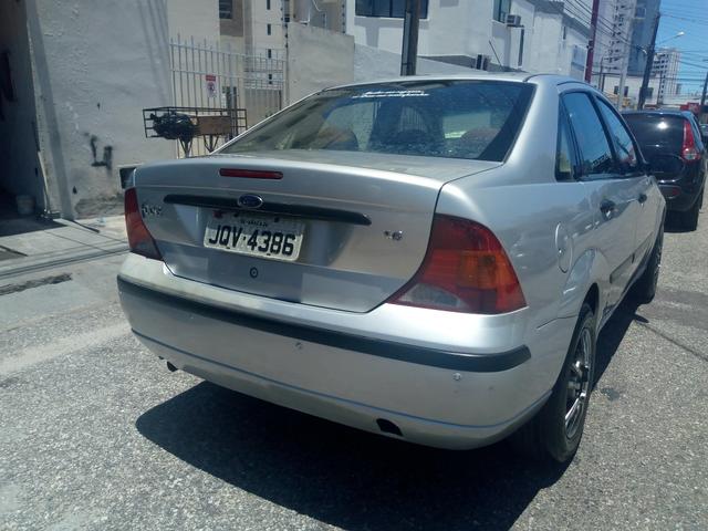 Focus sedan completo 1.6 VL.12500 - Foto 4