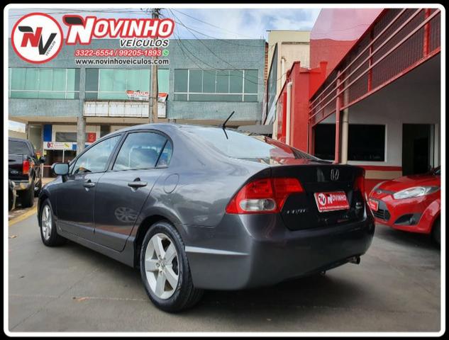 Honda/Civic Lxs 1.8 Aut. 09/10 - Foto 3