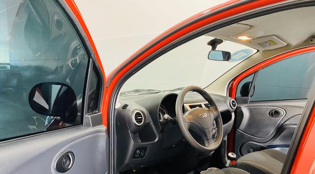 QQ 2018 completinho apenas 20 mil km rodados - Foto 5
