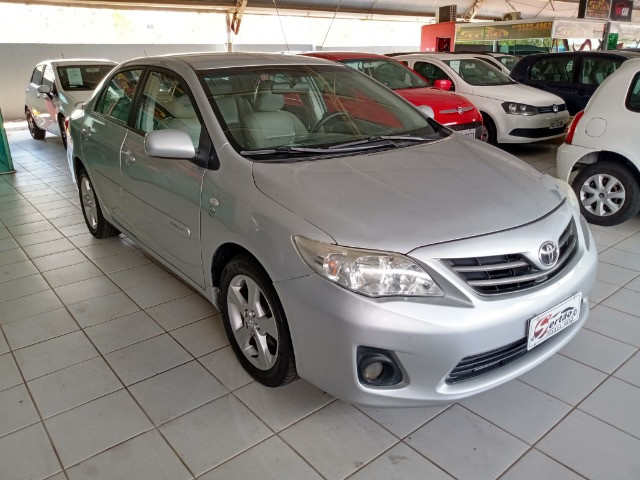COROLLA 1.8 GLI AUTOMÁTICO