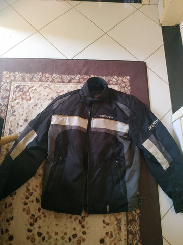 Jaqueta motociclista - Zebra - Usada - ( M ) - Foto 2