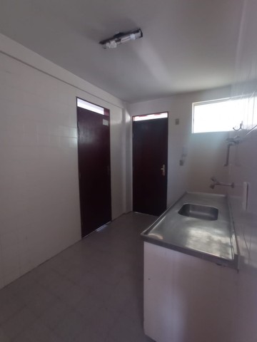 vende-se apartamento medindo 75m2 com 2 quartos bairro de Manaíra - João Pessoa - PB - Foto 6