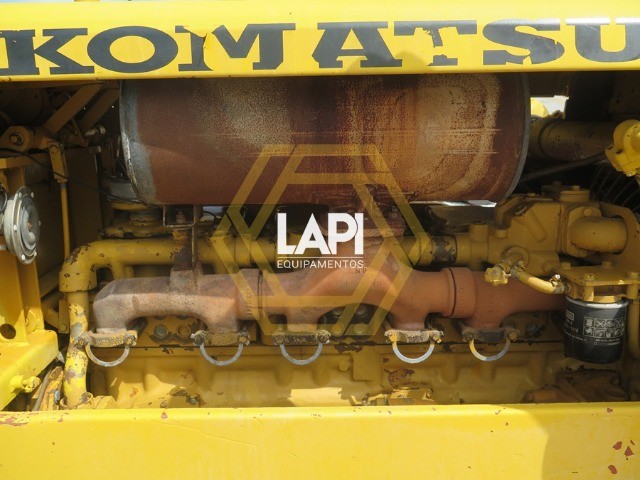 Trator de esteiras Komatsu D65 1984  - Foto 6