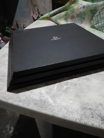 Vendo Ps4 Pro com Nota 1 Tera Novo Na Caixa, Console de Videogame Sony  Nunca Usado 73340667