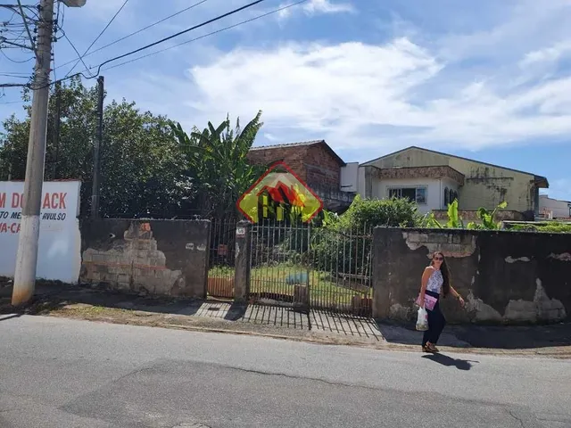Venda de Terreno / Padrão na cidade de Taubaté