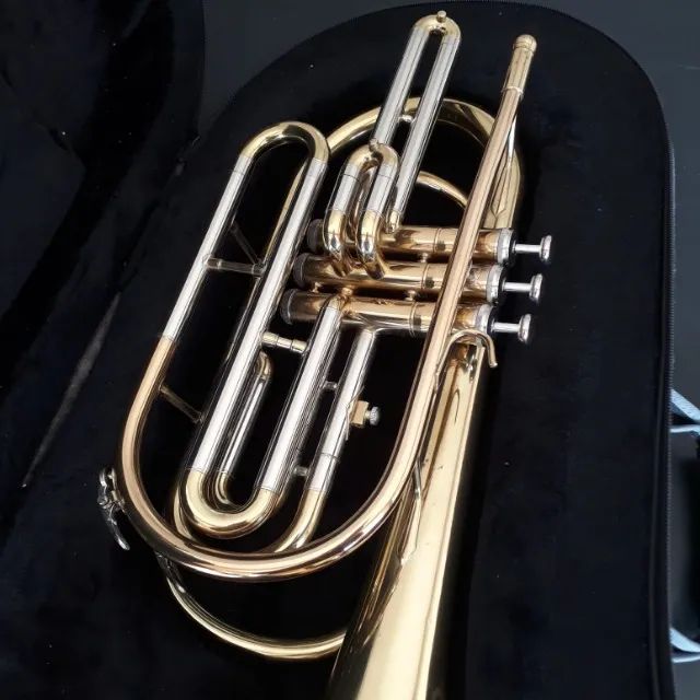 Trombonito Sib Quasar Laqueado Usado - Foto 2