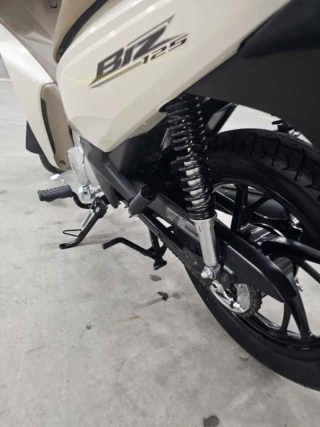 Biz 125i flex 23/23 com apenas 30 km....