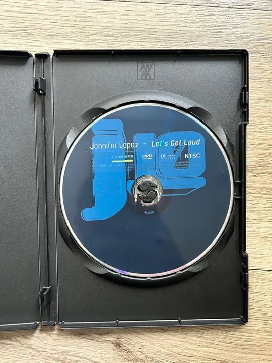 DVD Jennifer Lopez - Let?s get Loud  - Foto 3