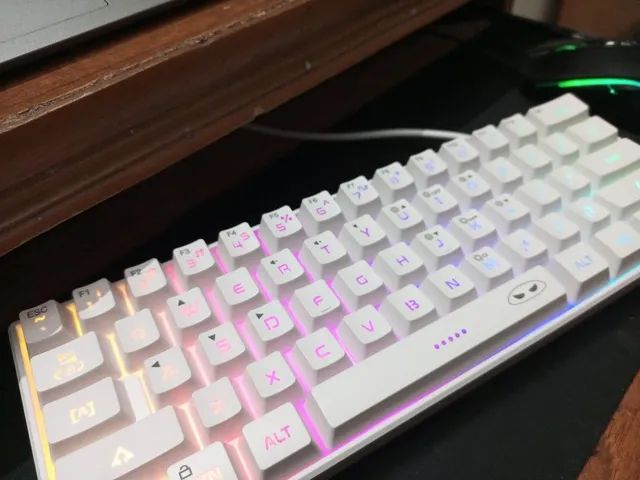 Teclado gamer 60% branco rgb magegee ts 91 semi mecanico - Periféricos ...