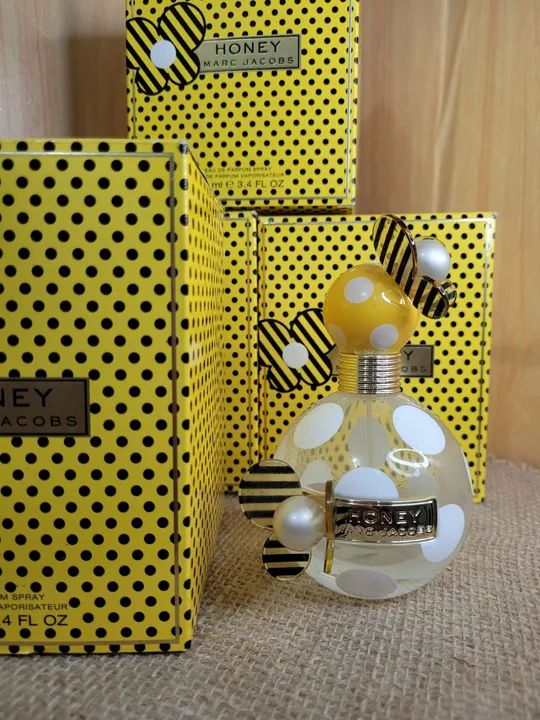Frasco vazio Perfume Marc Jacobs Honey 100ml - Foto 2