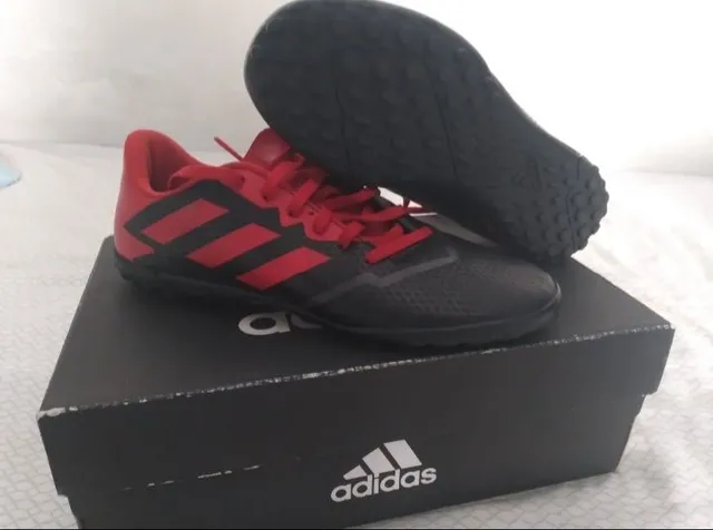 Chuteira Adidas society original N°36 praticamente nova usada 1 vez