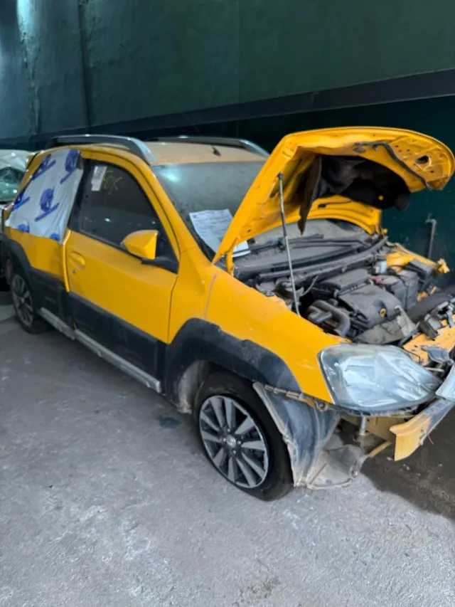 Sucata Etios Cross 1.5 2018 ( Retirada de peças )