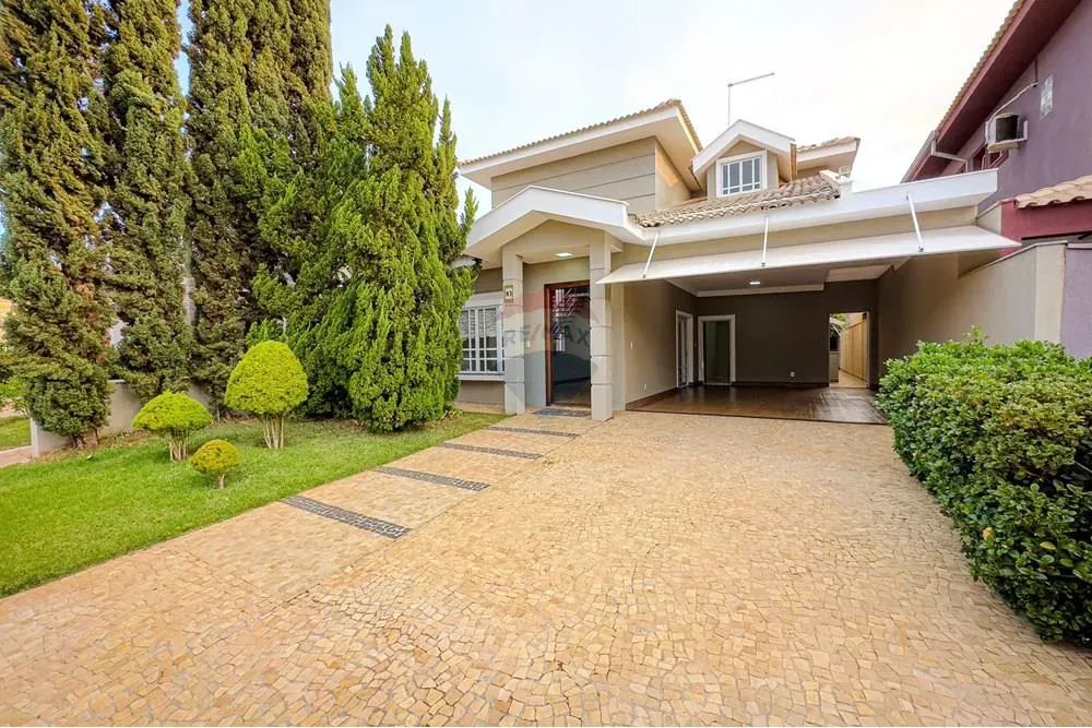 Casa em Condomínio com 4 Quartos à Venda, 206m² - Recreio das Acácias - Condomínio Figueir