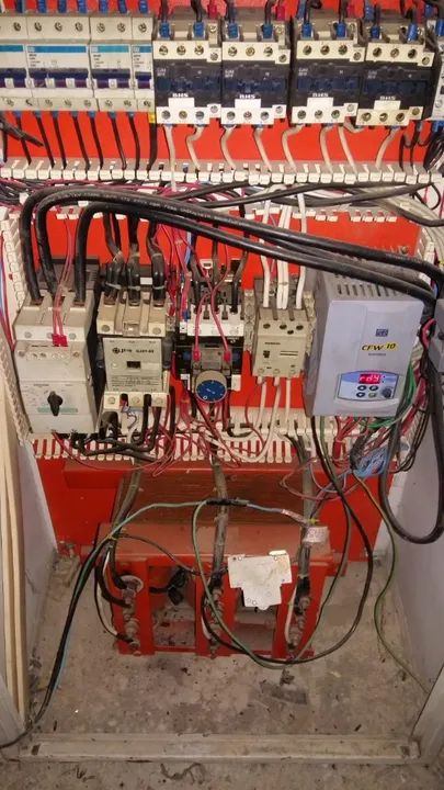 Extrusora recuperadora 90mm  com banheira inox, picotador e alimentador forçado - Foto 4