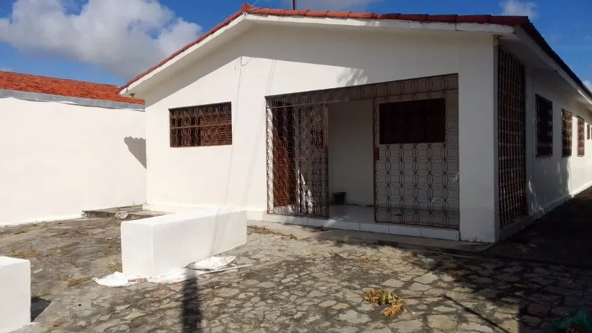 Cristo - Alugo excelente casa