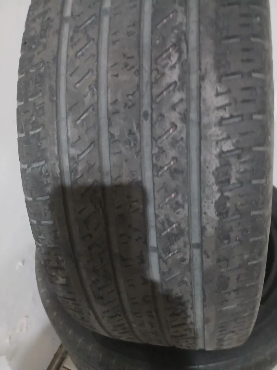 PNEUS USADOS 245/45/19 - Foto 5
