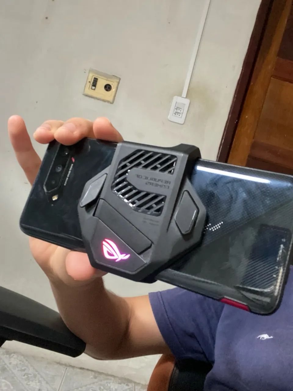 Asus ROG Phone 5s 12GB RAM & 256GB Snapdragon 888+ - Foto 5