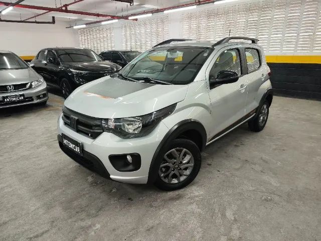Fiat Mobi Trekking 1.0 Evo com pacote Style 