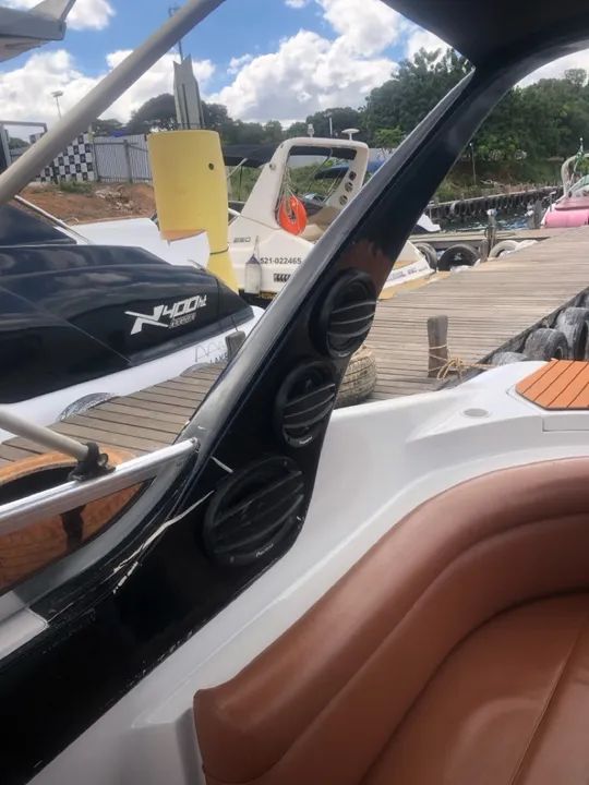 Lancha HD 26 pés Cabinada C.0.T.4 - Foto 4