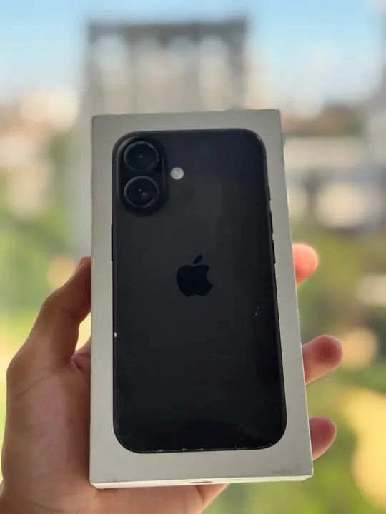 iPhone 16 Preto - Novo na caixa - 128GB